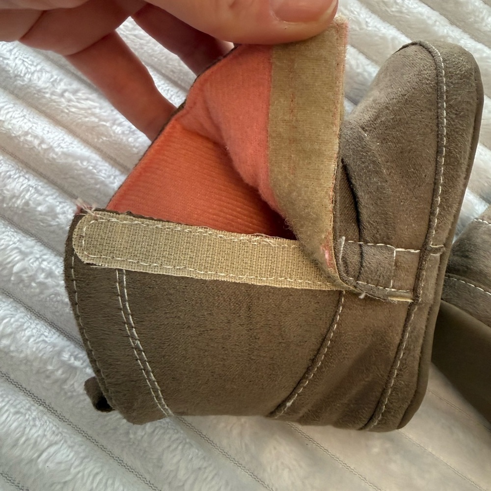 Carter's Tan Kids Boots with Bow - Picture 3 of 5